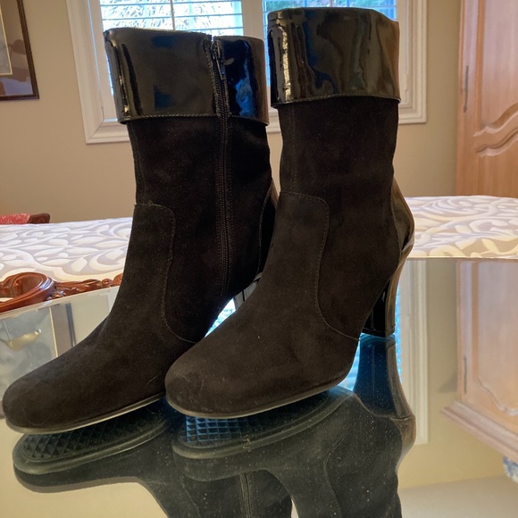 Aerosoles Bootie - Picture 1 of 3